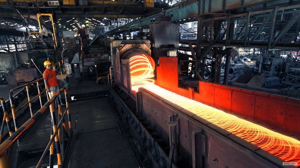 خرید آهن آلات صنعتی از خط تولید کارخانه