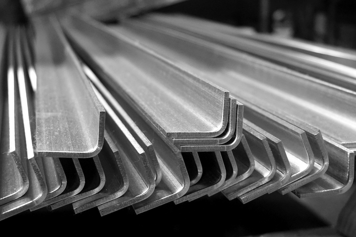 نبشی1 2 - نبشی فلزی از تولید تا عرضه و تحویل به مصرف کننده